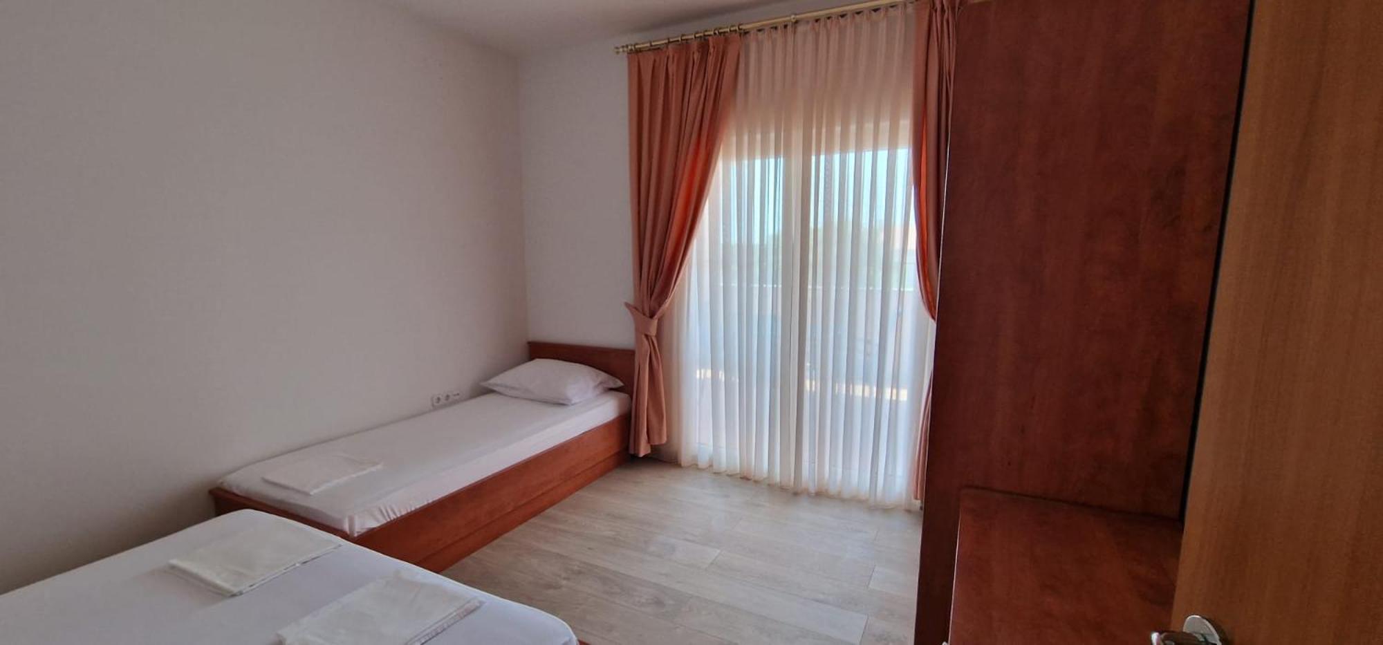 Barbat na Rabu Apartments Stengl מראה חיצוני תמונה