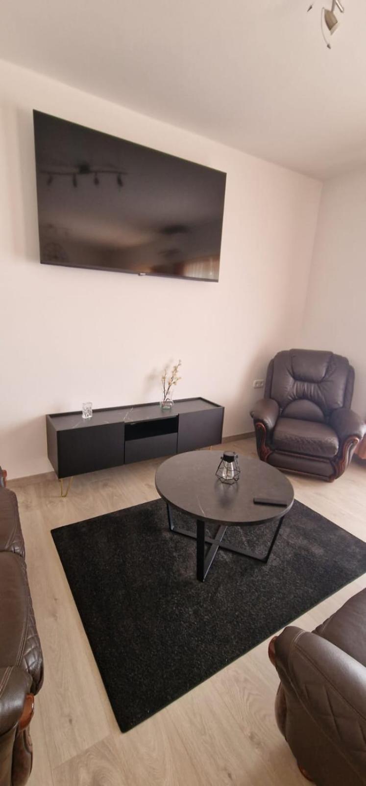 Barbat na Rabu Apartments Stengl מראה חיצוני תמונה